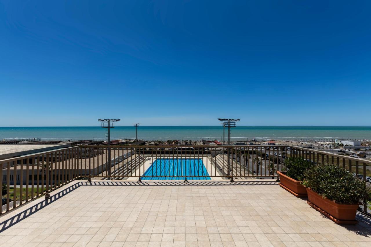 Appartamento Polo Natatorio Lido di Ostia Luaran gambar
